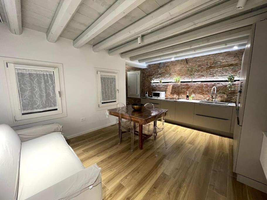 Antico Rudere Luxury Apartment كيودجا المظهر الخارجي الصورة